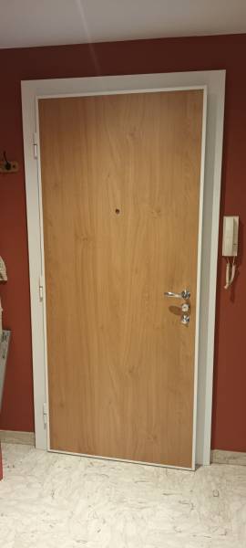 installation d'une porte blindée en réno à sanary