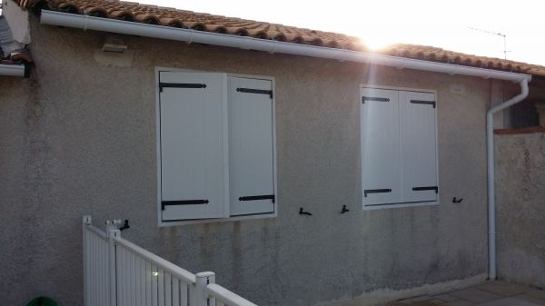 Volets battants en aluminium isolé