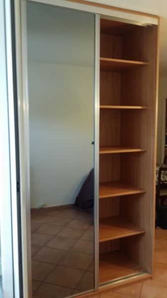 Zone de tablettes fixes