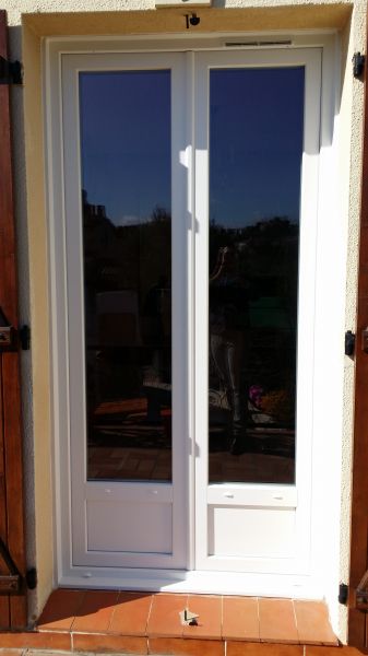 porte fenêtre PVC blanc à Allauch