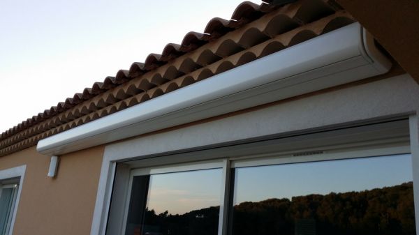 Store coffre de terrasse sur Marseille