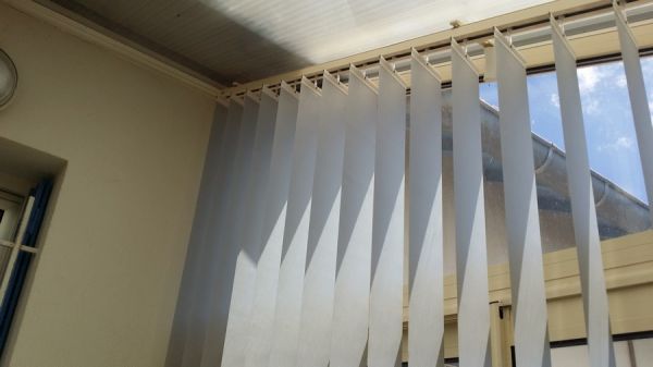 Store d'intérieur à Marseille