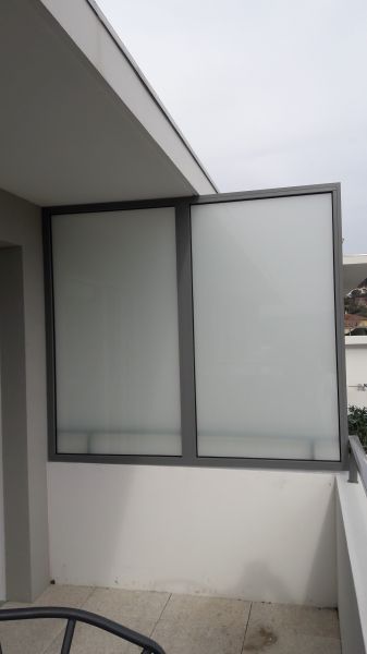 fenetre alu à plan de cuques