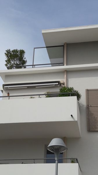 fenetre aluminium à plan de cuques