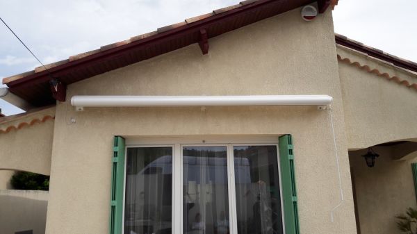 installation d'un store sur Marseille