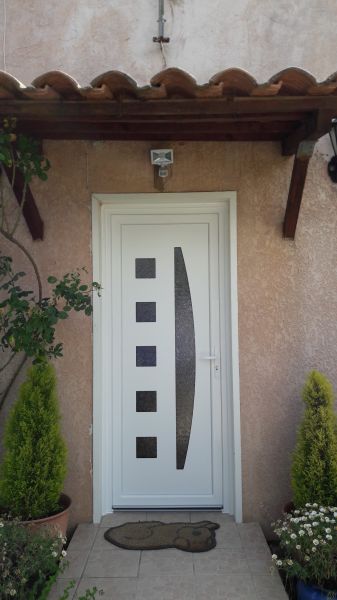 porte d'entrée pvc à auriol