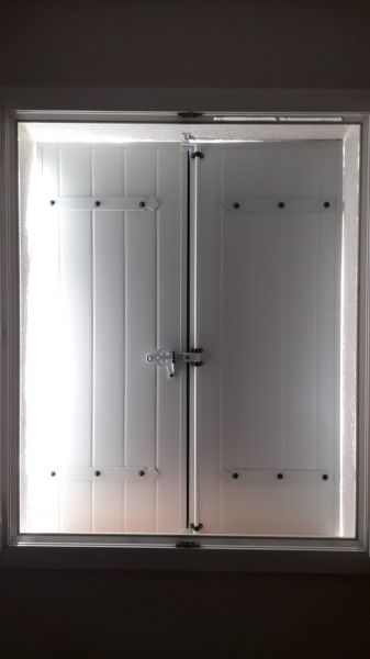 qui pour installer des volets en alu