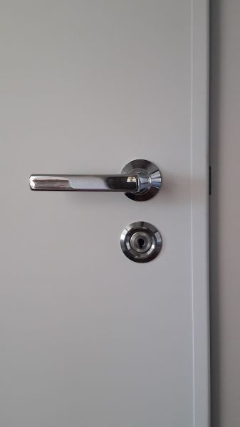 porte d'entrée de sécurité sur plan de cuques