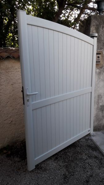 pose d'un portail alu à marseille