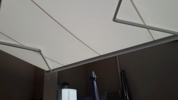 store de terrasse marseille