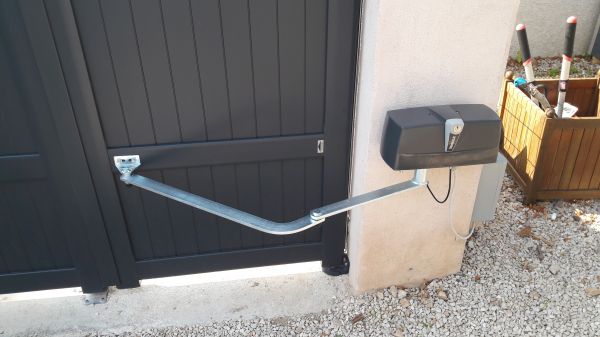 moteur portail allauch