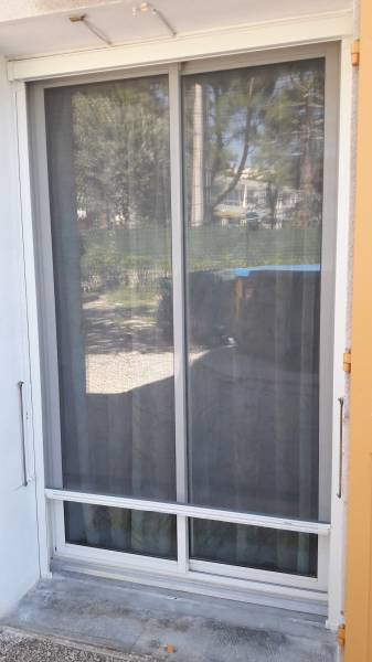 Découvrez notre nouvelle moustiquaire enroulable avec filtre anti-pollen !