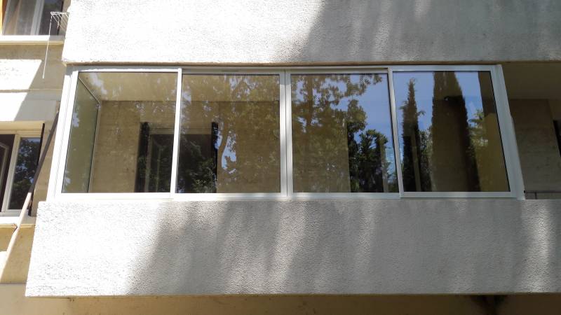 pose de fenetres en alu en appartement à aix en provence 13100
