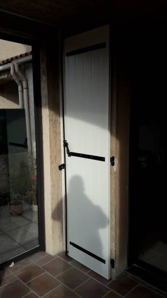 pose de volet battanrt alu à Marseille 13012 en maison individuelle