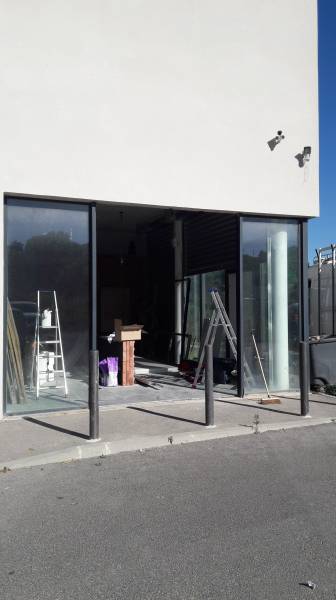 pose de fenetres en alu gris anthracite chez un pro à marseille 13013