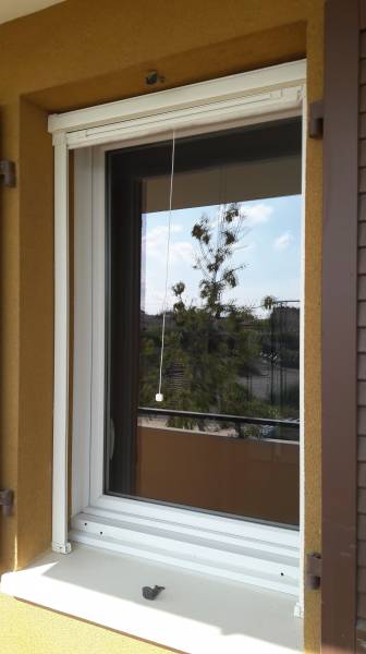 Découvrez notre nouvelle moustiquaire enroulable avec filtre anti-pollen !