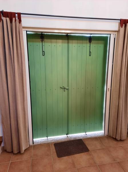 pose de volet en polyuréthane armé en villa Marseille 13012