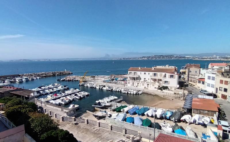 Installation de 3 volets roulants électriques à projection à Marseille 13008