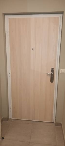 Installation d'une porte blindée à Sanary sur Mer 83110