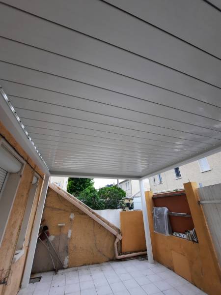 spécialiste de la pergola bioclimatique à marseille