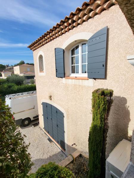 Découvrez notre large gamme de volets battants en Aluminium