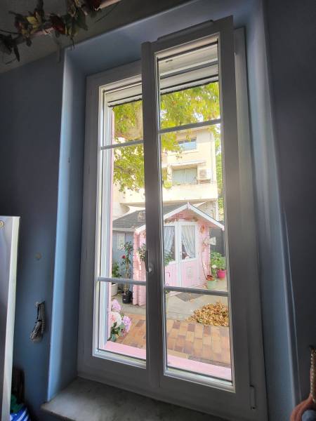 renovation de fenetres pvc en maison sur marseille 13013