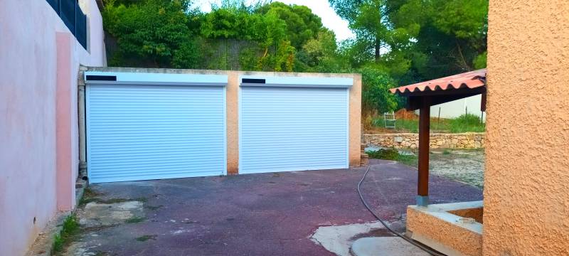 Découvrez notre gamme de volets roulants solaires...De grosses économies d'énergies en perspectives !