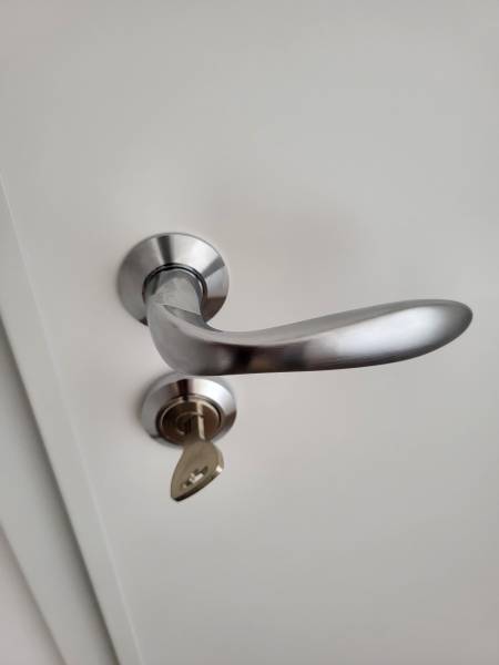 Avis pose d'une porte blindée à Aix en Provence 13100