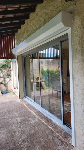 Pose d'un volet roulant électrique radio à Allauch 13190