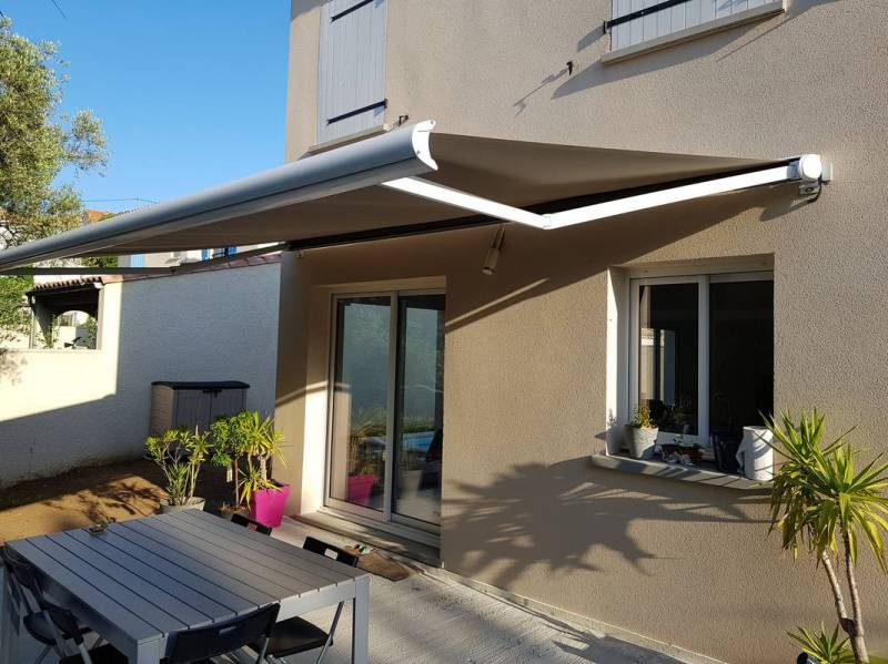 pose de store de terrasse electrique à marseille