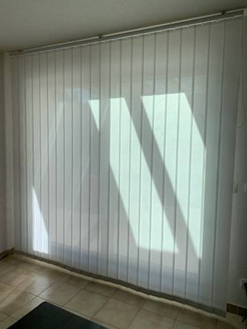 installer des store californiens à marseille en villa pour mon salon