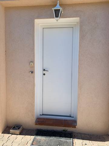 devis gratuit pour poser une belle porte d'entrée en alu pas chère sur marseille 13013