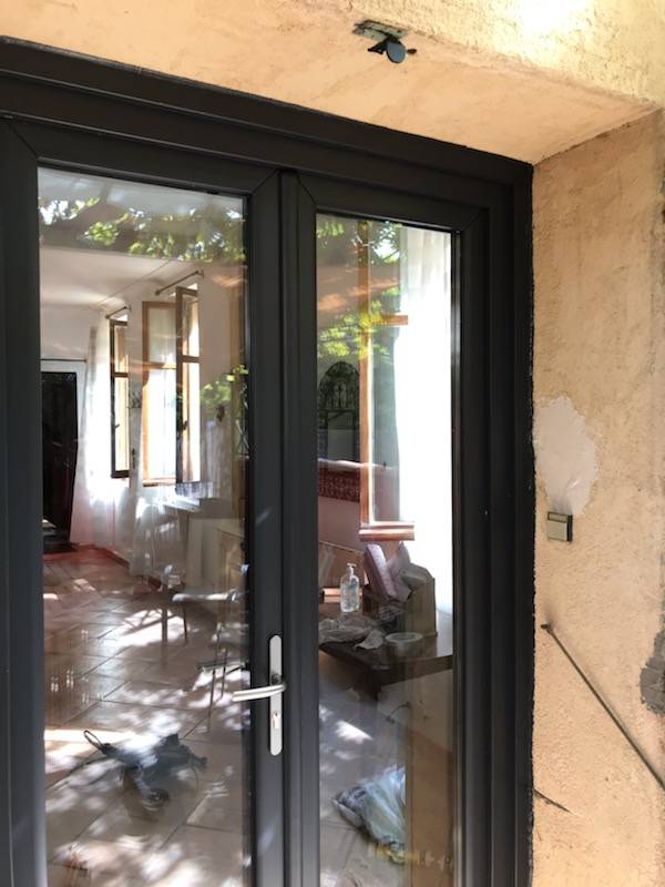 Installation de fenêtres en PVC gris anthracite à Allauch 13190