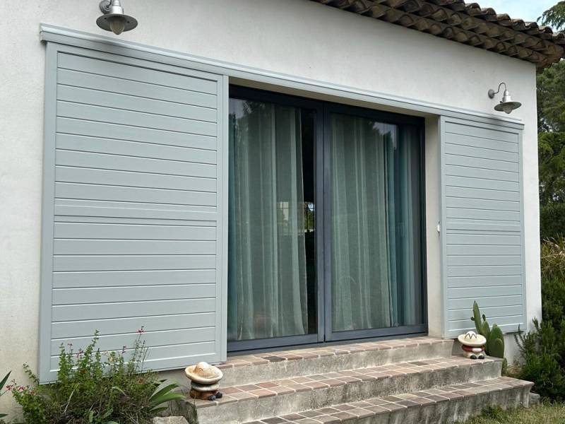 Découvrez notre large gamme de volets battants en Aluminium