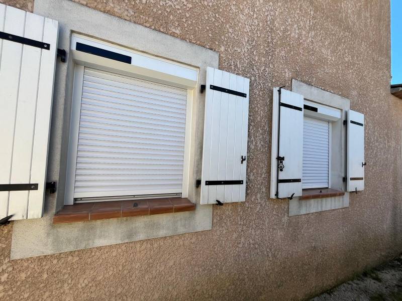 Installation de 6 volets roulants solaires à Marseille les Camoins 13011