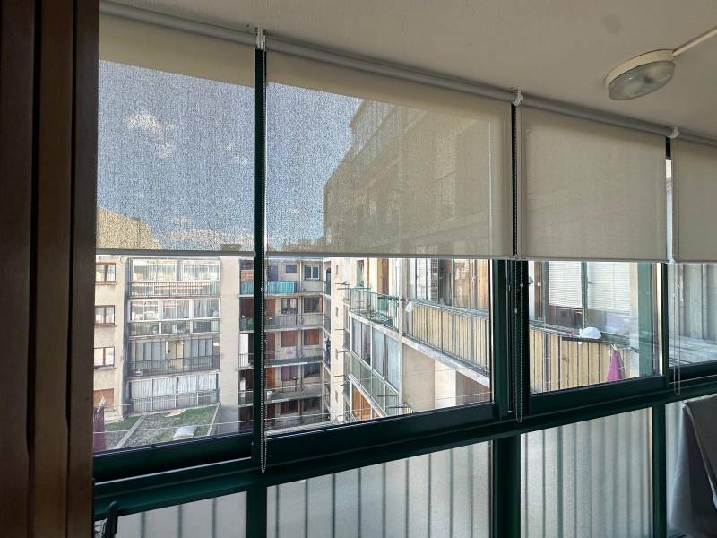 pose de stores enrouleurs à marseille 13013