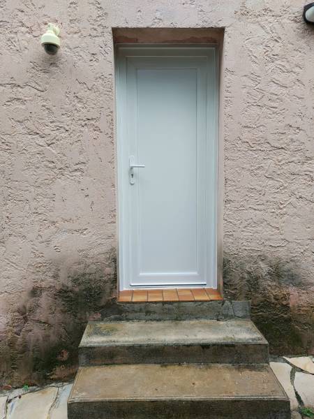 Avis installation de 3 portes d'entrée à Allauch