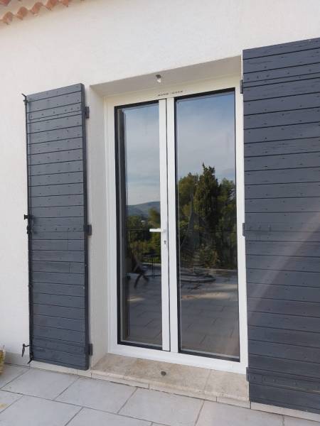 poseur de fenetres sur mesure à marseille