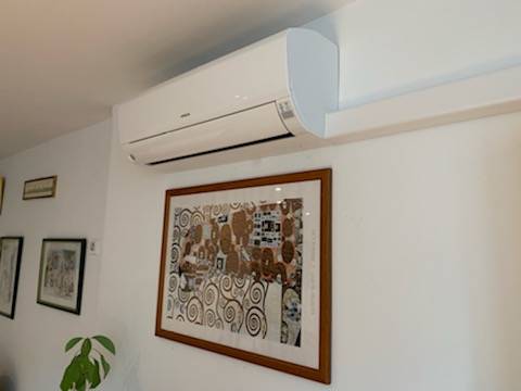 Inspirez...expirez, ressentez la différence avec nos systèmes de climatisations réversibles !