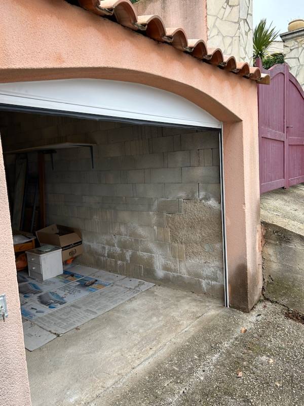 Avis pose d'une porte de garage enroulable à Plan de Cuques 13380
