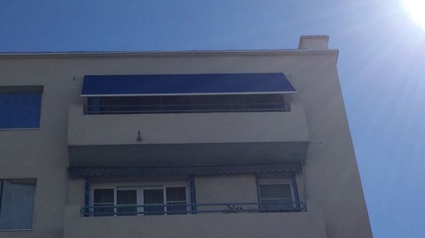 Store de terrasse à Marseille