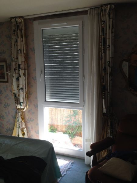 Fenêtre PVC avec Volet Roulant Aluminium