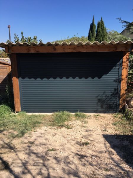 installer une porte de garage à aubagne