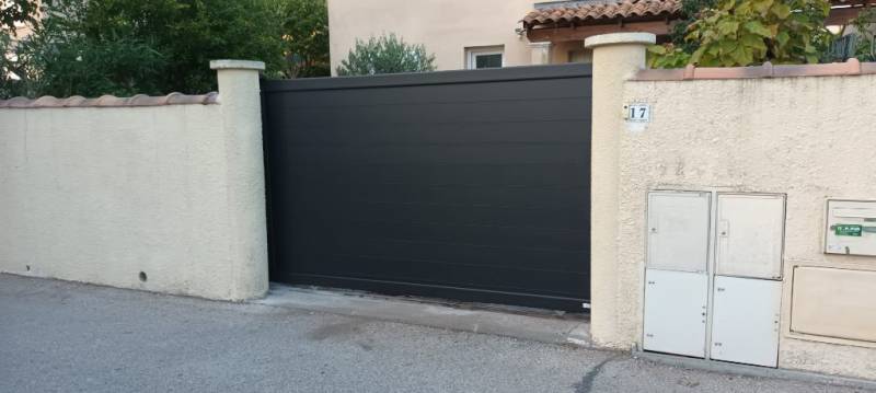 Avis pose d'un portail + volet roulant solaire