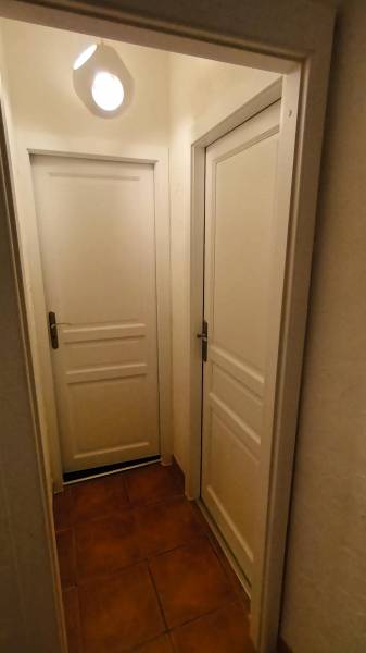 Installation de 2 portes intérieures à Marseille 13013