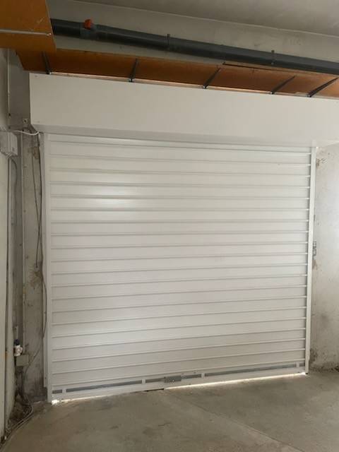 pose de 2 rideaux métalliques de sécurité en maison individuelle à Marseille 13013 château Gombert
